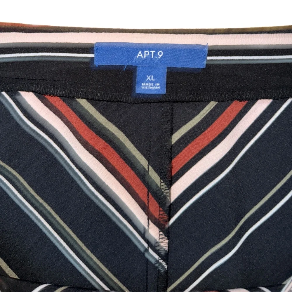 Apt. 9 Black and Burgundy Chevron Midi Skirt - Picture 4 of 6